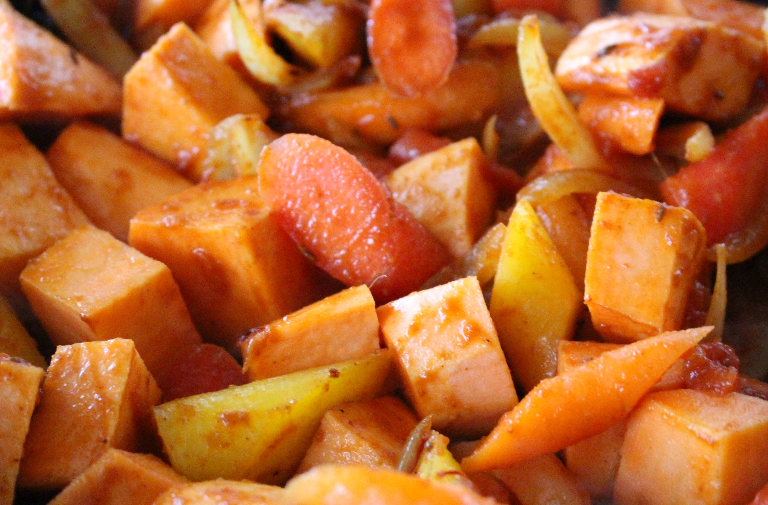 Slow Cooker Moroccan Beef - thewonkyspatula.com