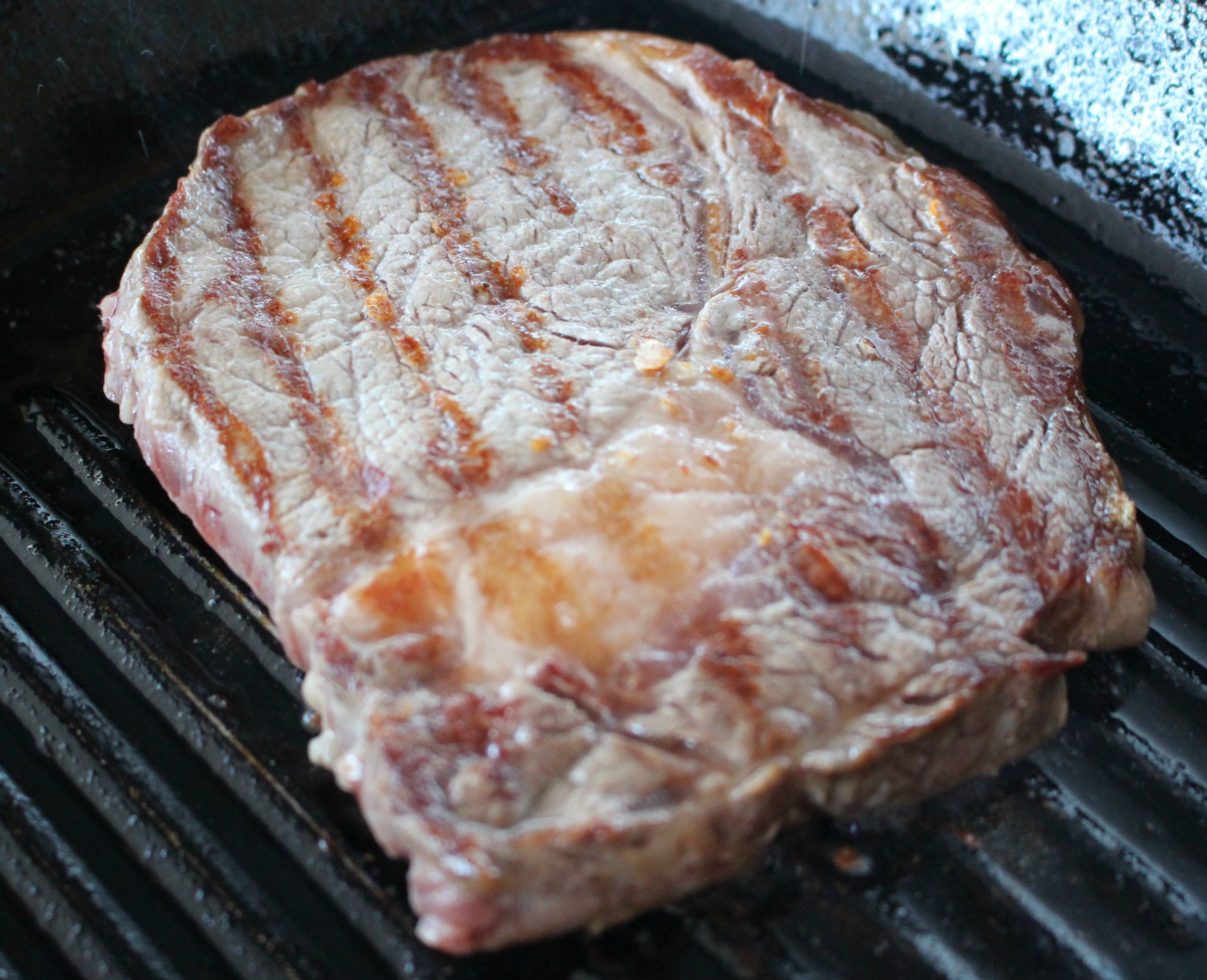 Buttery Lemon & Garlic Steak