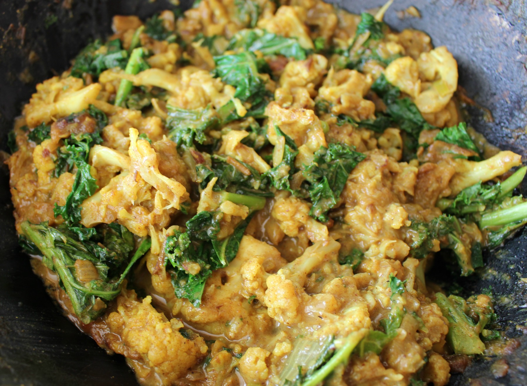 Cauliflower and Kale Curry